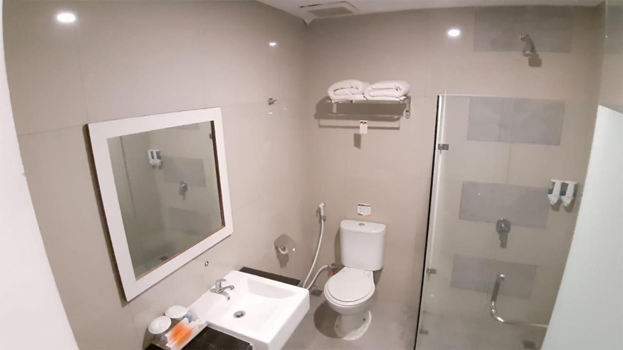 Xtra Hotel Bengkulu Luaran gambar