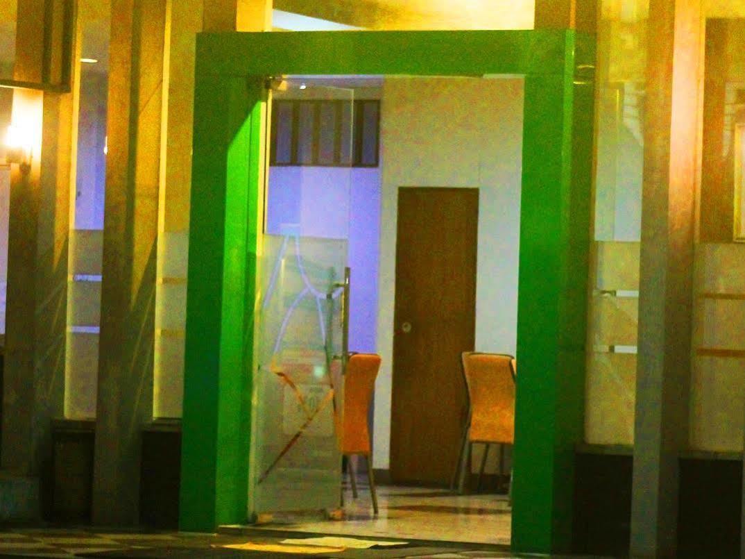 Xtra Hotel Bengkulu Luaran gambar