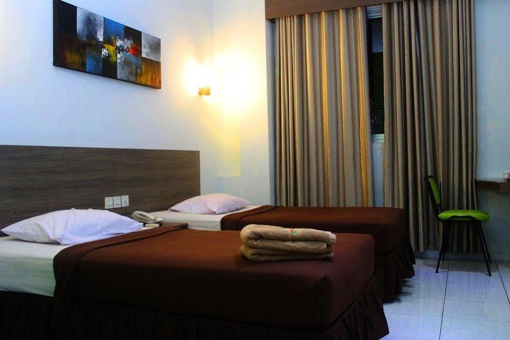 Xtra Hotel Bengkulu Luaran gambar
