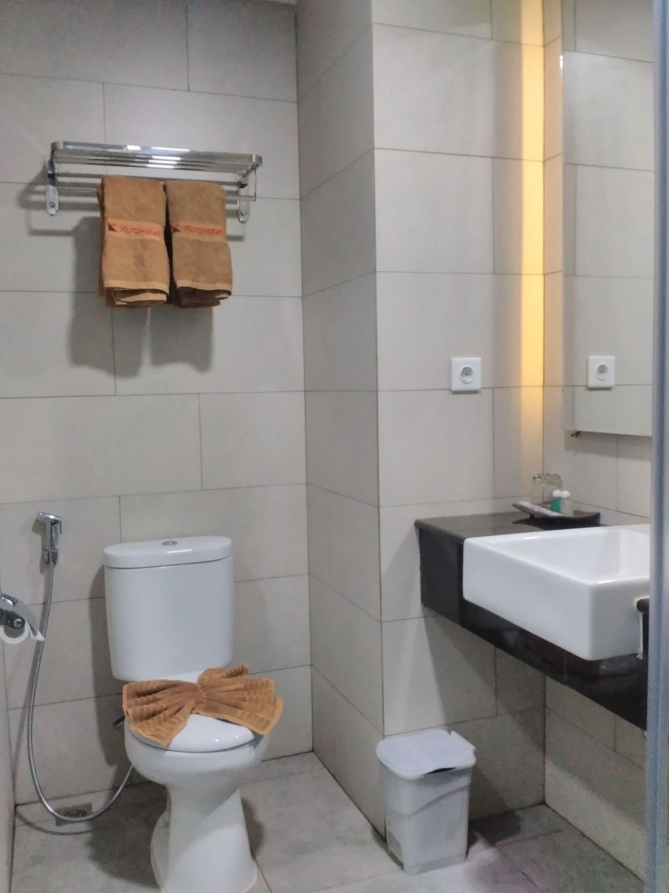 Xtra Hotel Bengkulu Luaran gambar