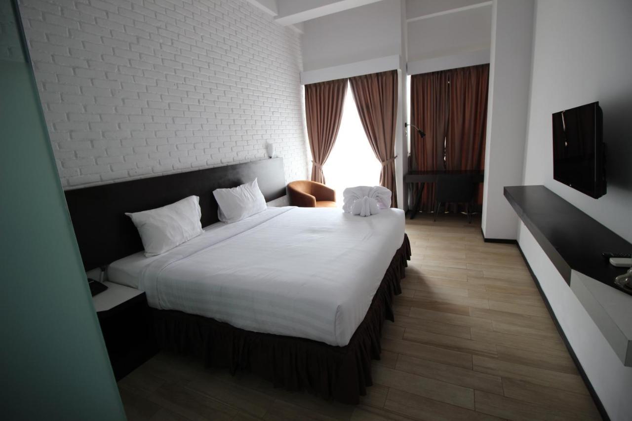 Xtra Hotel Bengkulu Luaran gambar