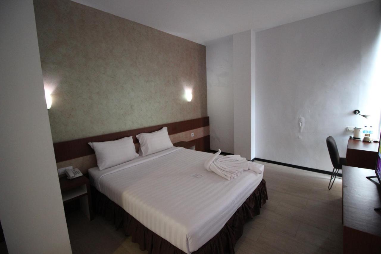 Xtra Hotel Bengkulu Luaran gambar
